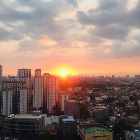 Aparthotel Ronz Deca Hills Mandaluyong Exterior foto